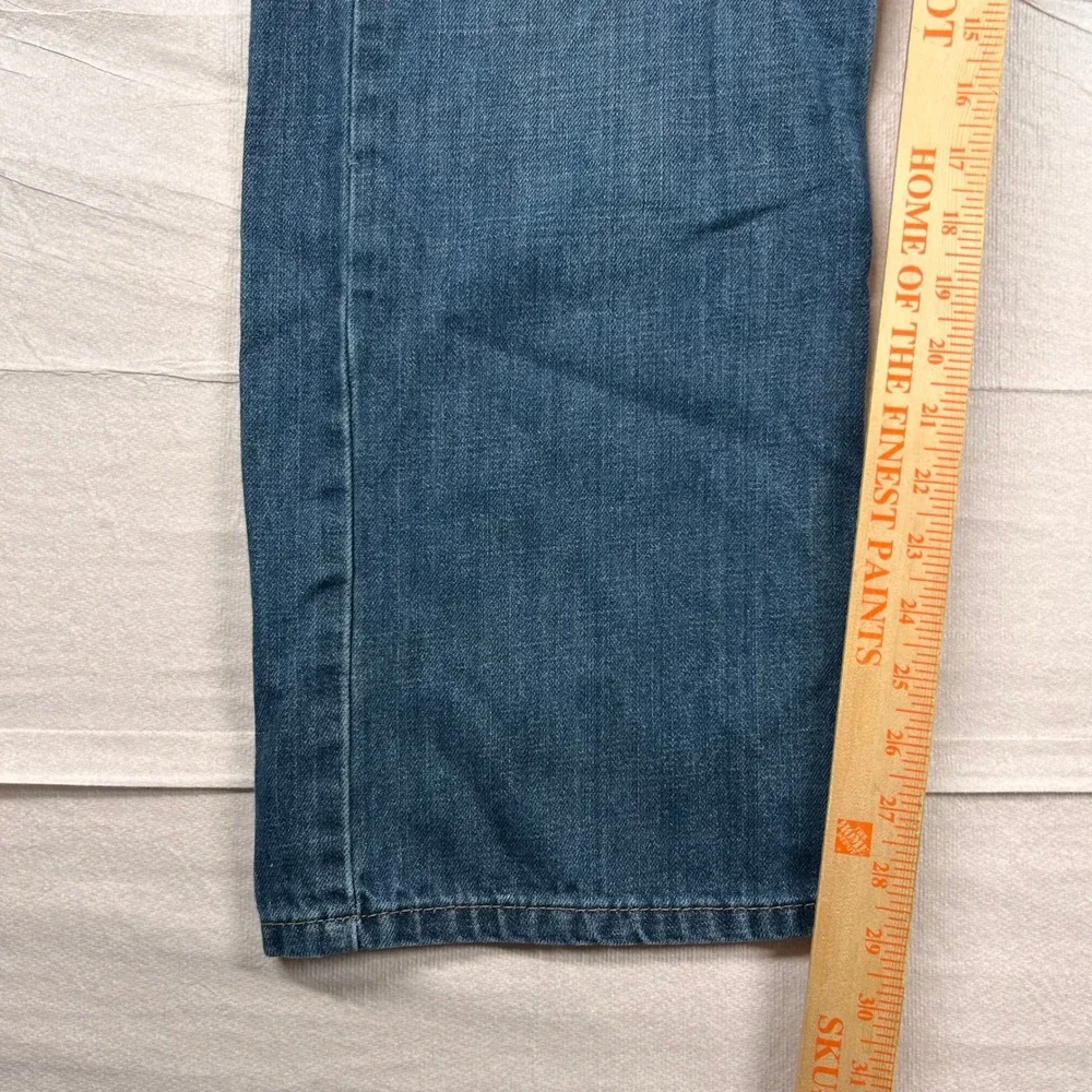 Levis fair used